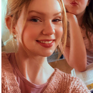 Meet your Posher, Clara